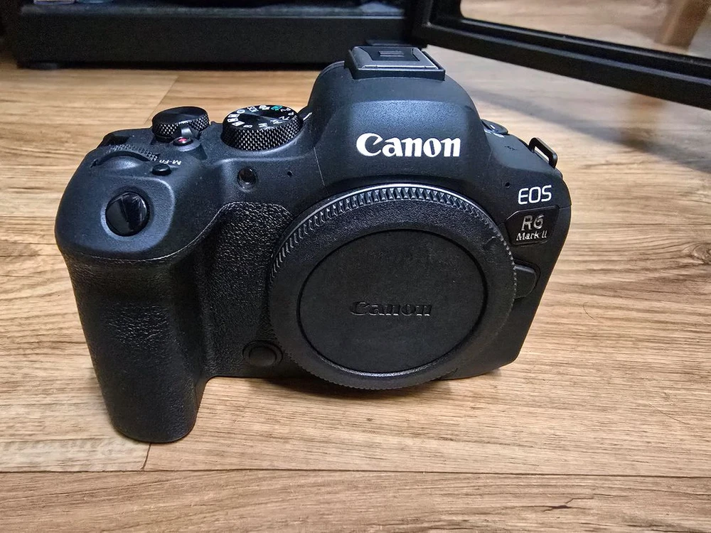 미사용 캐논 EOS R6 Mark II RF 24-105mm F4 L IS USM 렌즈킷 이미지