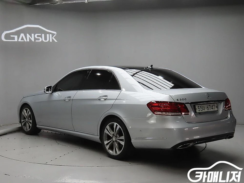 [벤츠]E-클래스 W212 E300 아방가르드 #고유가특가 이미지