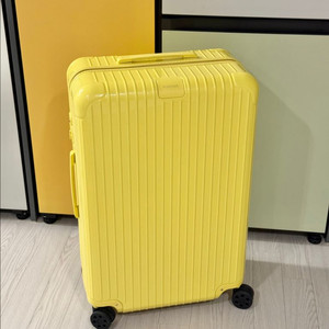 리모와 에센셜 옐로 체크인L 이미지