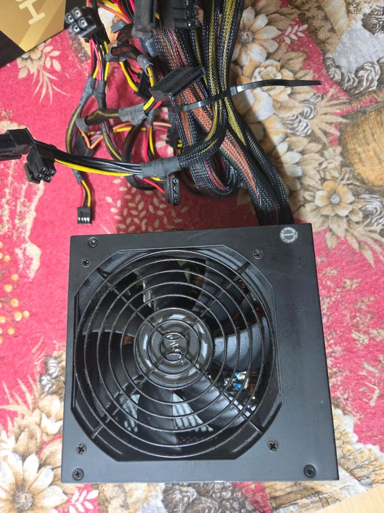 안텍 500W 파워서플라이 이미지