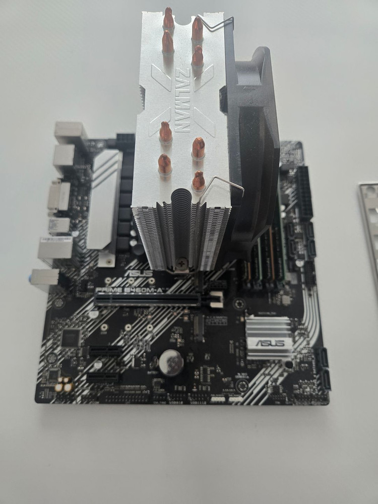 ASUS B560M 메인보드 + CPU 잘만쿨러 + i7 10700k + 삼성DDR4 2666 32GB 이미지