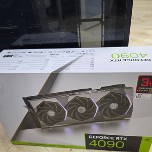 RTX 4090 그래픽카드 Supreme X 이미지