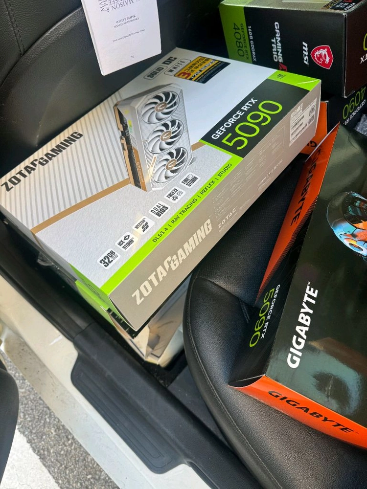 RTX 5090 그래픽카드 매입합니다 - 안심되는 중고거래