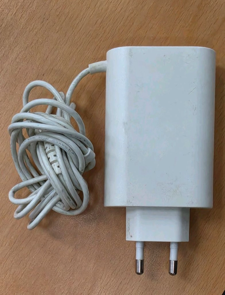 고속 충전 lg gram 어댑터 컴퓨터 충전기 fast charging laptop charger 이미지