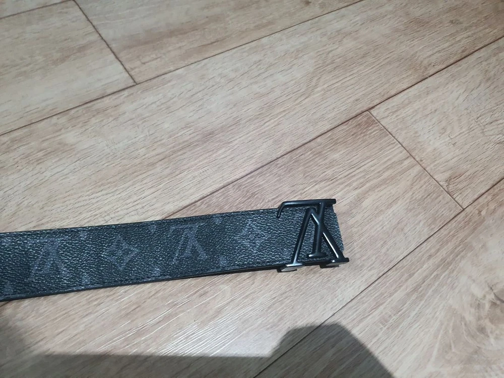 루이비통 모노그램 패턴 벨트 이미지