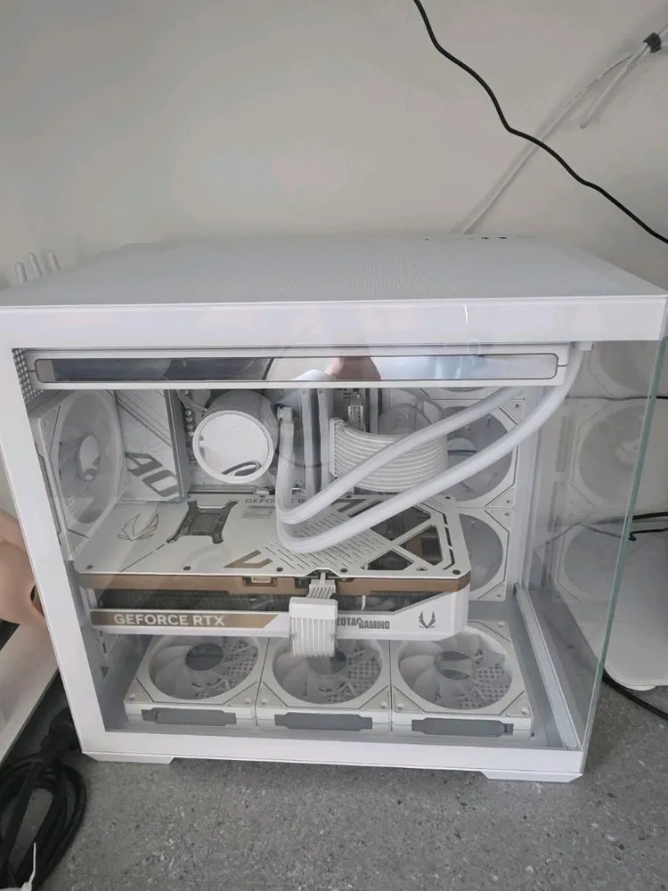 9800x3d 5080 본체 이미지