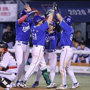 30,31 두산 VS 삼성 경기티켓 정가근처 판매중 이미지