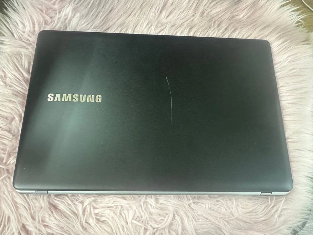 삼성 노트북 NT500 R5H 인텔 i5 램8G SSD256G Win11 이미지