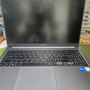 삼성 갤럭시북 15.6인치 i5 16GB 1TB 윈도우11 그라파이트 노트북 이미지