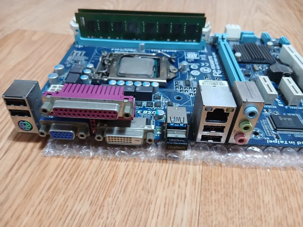 e3 1230v2+기가b75m+삼성램ddr3 12800 8gx2동주차양면(택포 각개가능 내용참고) 이미지