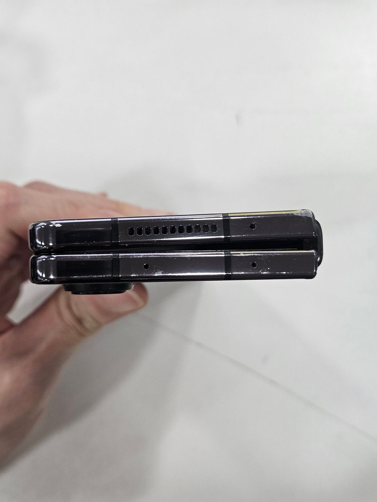 갤럭시Z폴드4 256GB 블랙 이미지