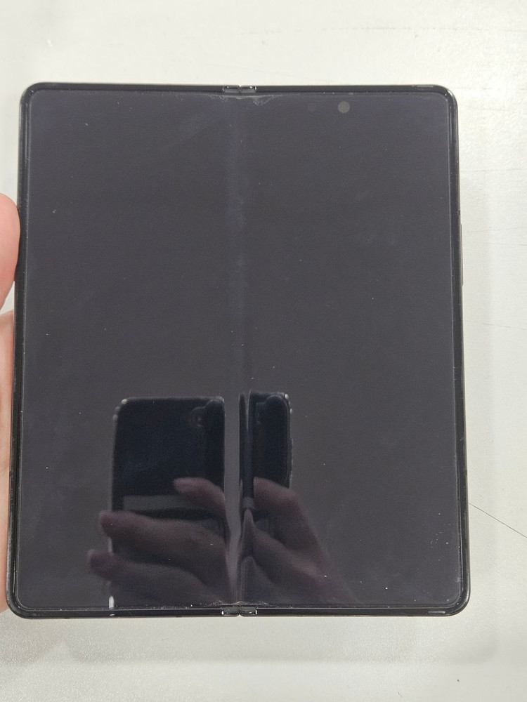 갤럭시Z폴드4 256GB 블랙 이미지