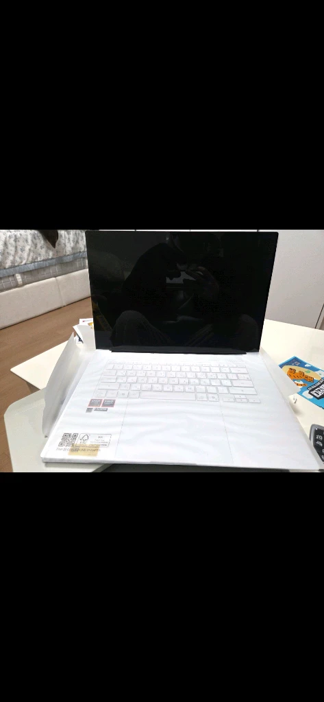 ASUS ZenBook Ai S16 - 안심되는 중고거래