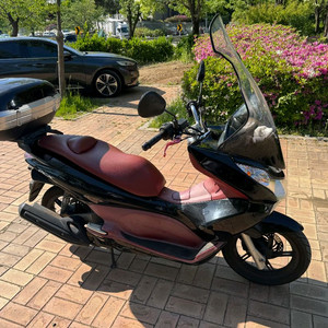 혼다 pcx125 14년식 최상급 판매합니다 이미지