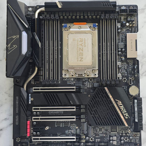 AMD 라이젠 스레드리퍼 3960X + GIGABYTE TRX40 AORUS MASTER 메인보드 + 수냉쿨러 세트 이미지