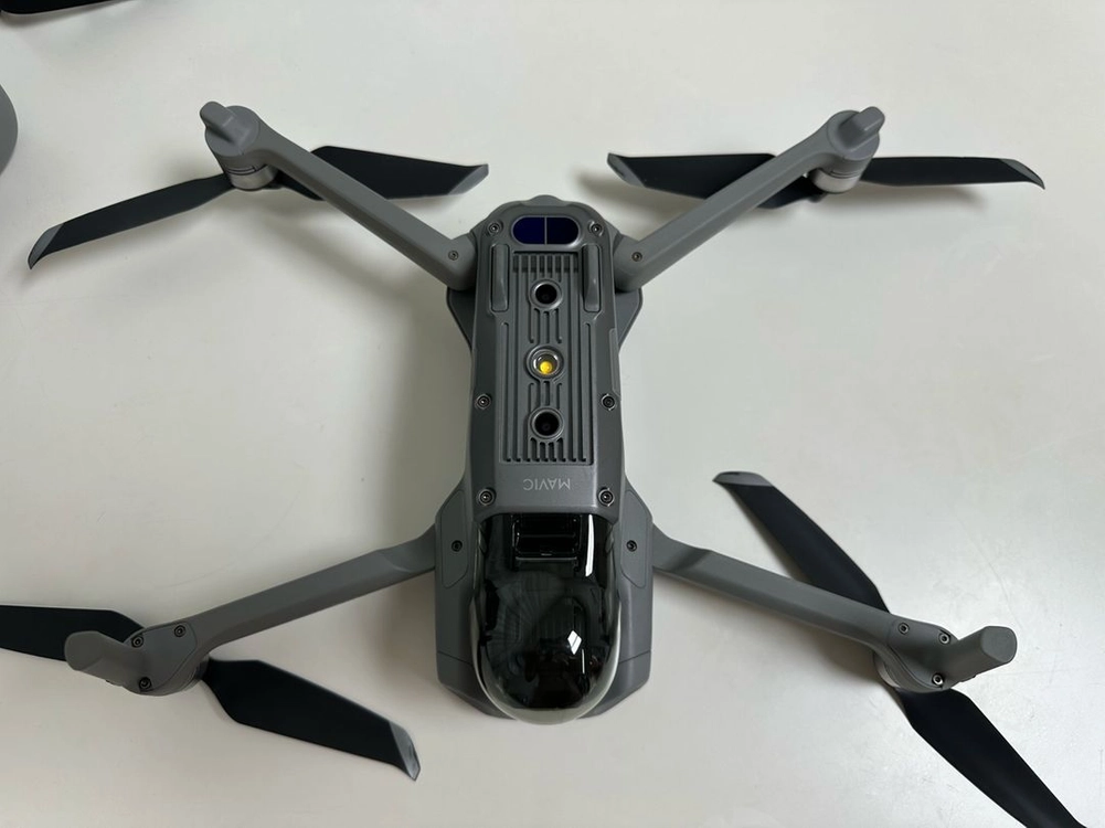 DJI Mavic Air 2 Fly More Combo 드론 매빅에어2 이미지