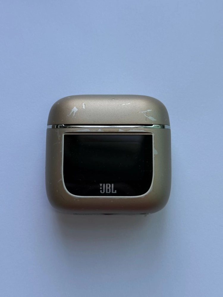 JBL TOUR PRO2 본체 이미지