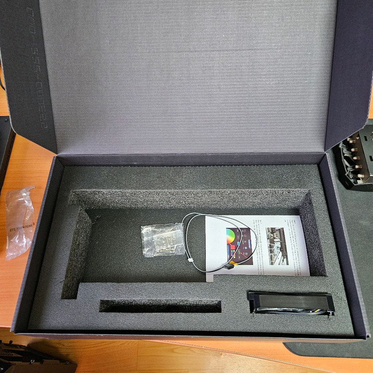 RTX 3070 Ti 그래픽카드 이미지