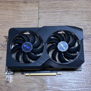 Asus dual RX7600 8g 판매합니다 이미지