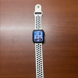 애플워치 se2 44mm gps 배터리100% 화면기스X SSS급 보장 이미지