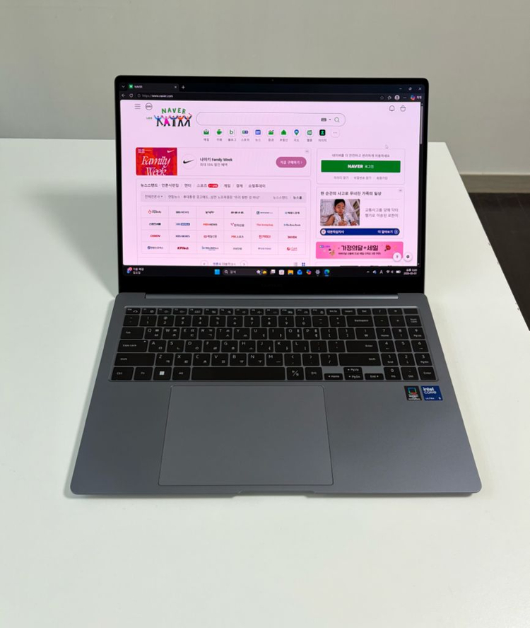 갤럭시북4 프로 16인치 그레이 이미지