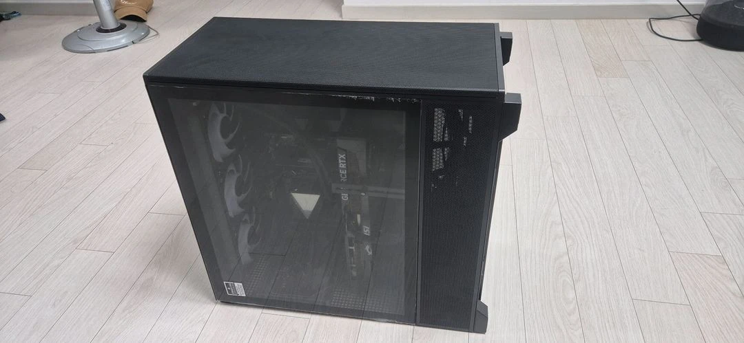 9800x3d 5070ti 완본체 팝니다 (구매 26-4-27) 이미지