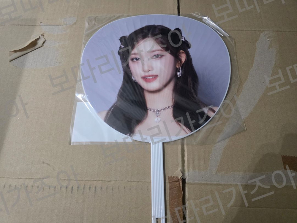 아이브 도쿄돔 일본 콘서트 MD 이미지피켓 부채 우치와 미개봉 이미지