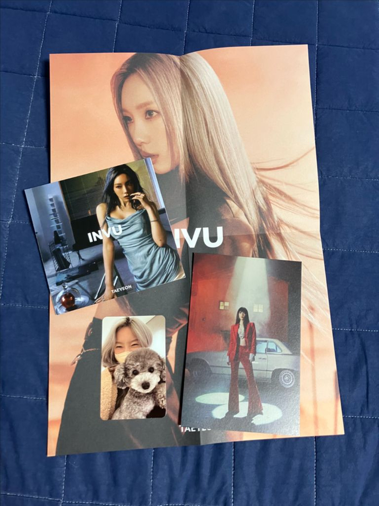 태연 INVU 앨범 (포카포함) 이미지