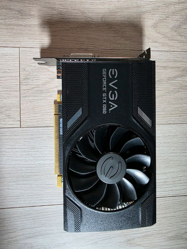 EVGA GeForce GTX 1060 6G 그래픽카드 이미지