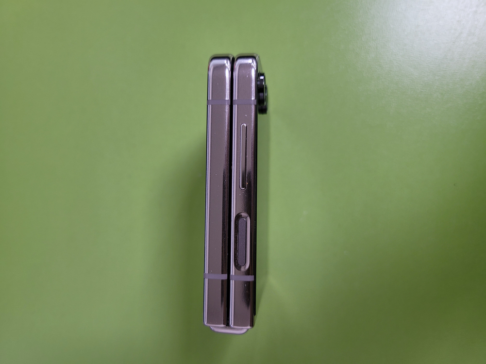 갤럭시 z플립5 256gb 이미지