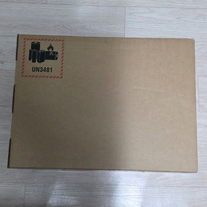 맥북프로16 M5 pro 24GB 1TB 미개봉 새제품 팝니다 MGEA4KH/A 이미지