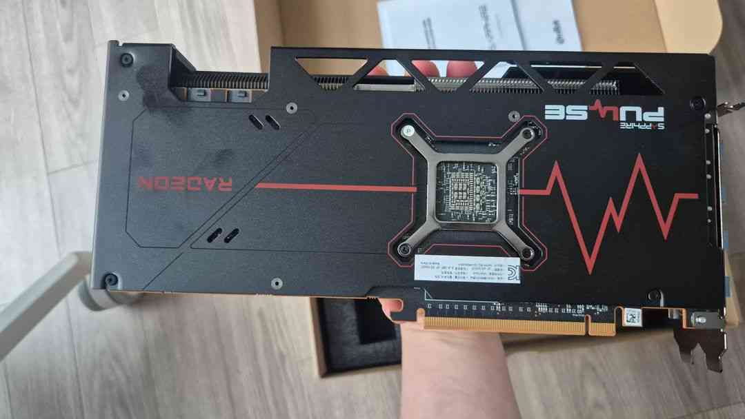 라데온 RX 7800XT 그래픽카드 이미지