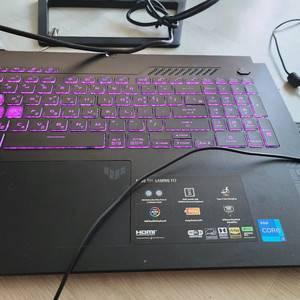게이밍 노트북- asus tuf FX707zu4 - 액정 손상 이미지