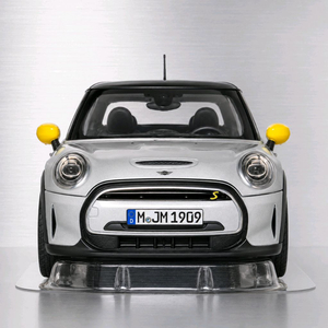 [취미] 1:18 Norev Mini Cooper SE 지동차 모형 이미지