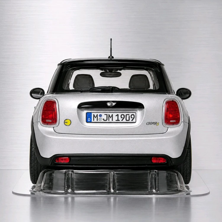 [취미] 1:18 Norev Mini Cooper SE 지동차 모형 이미지