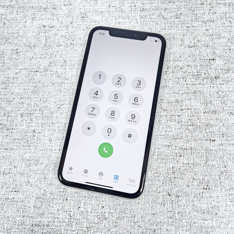 아이폰 XR 화이트 64기가 초 SSS급 이미지