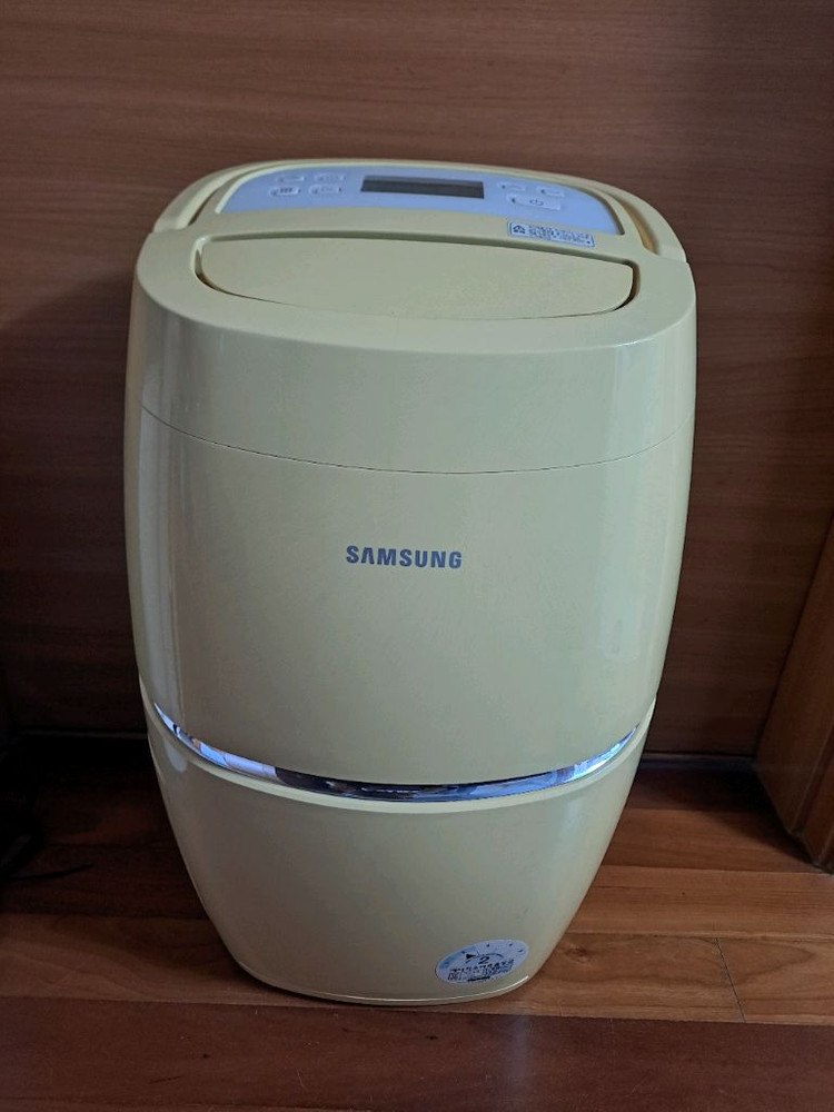 삼성 대용량 10리터 제습기 이미지