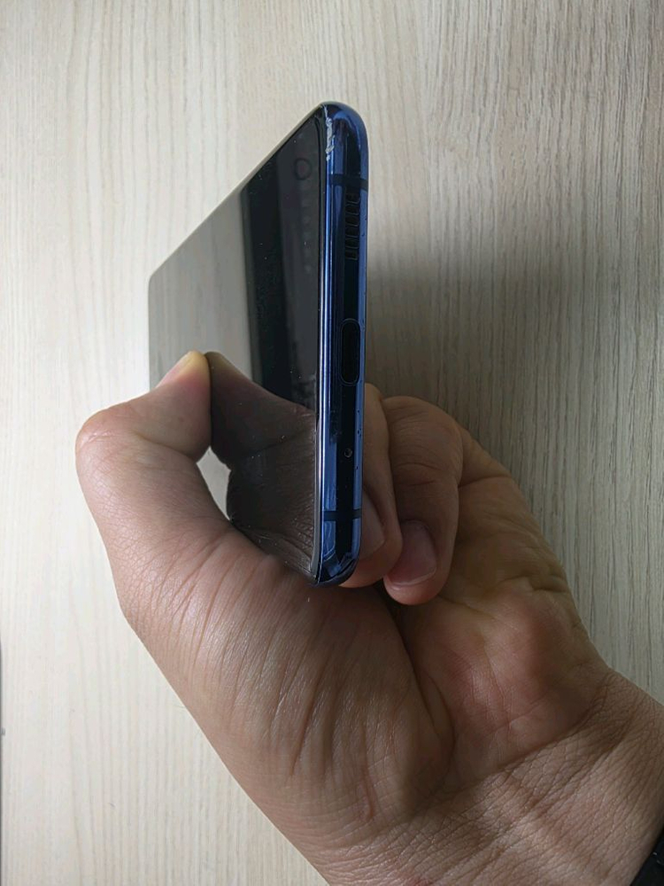 갤럭시 s20 플러스 256 블루색상(17만원) 이미지