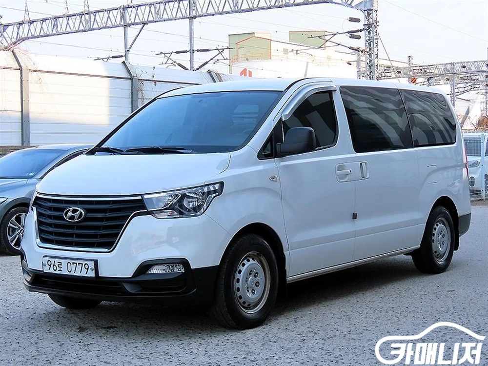 [현대]더 뉴 그랜드 스타렉스 2WD 밴 3인승 스마트 이미지