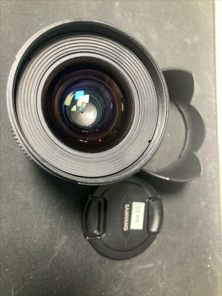 삼양 vdslr 렌즈 24mm umc2 팝니다 (ef마운트) 이미지