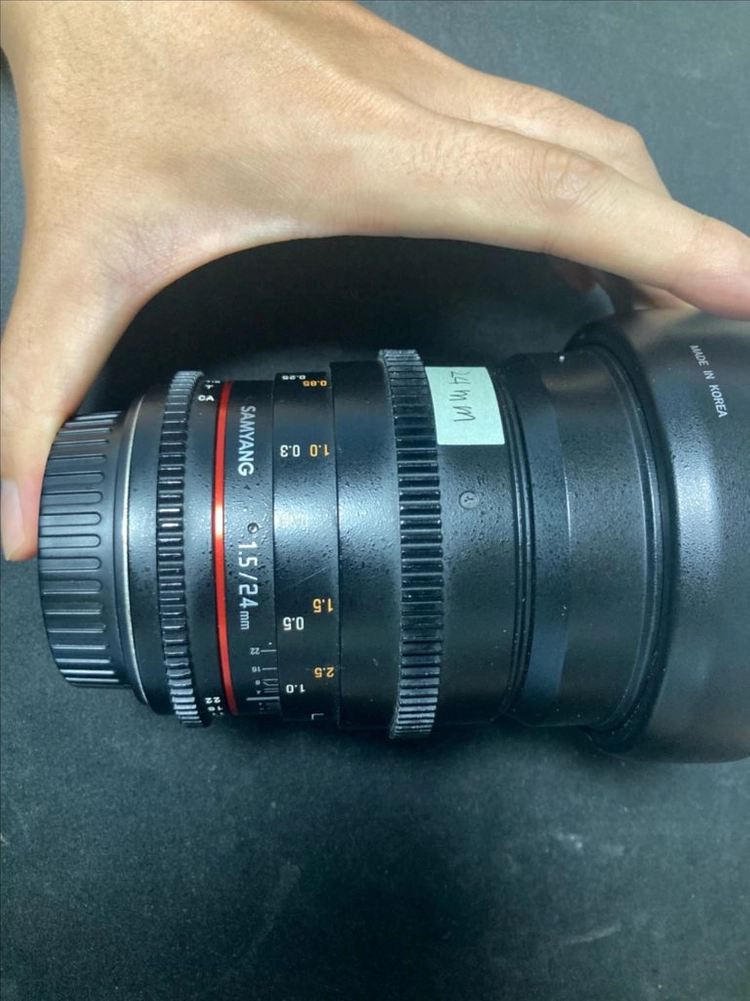 삼양 vdslr 렌즈 24mm umc2 팝니다 (ef마운트) 이미지