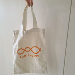Tom and Pol 탐앤드폴 로고 강아지 반려견 산책가방 미니에코백 데일리백 이미지