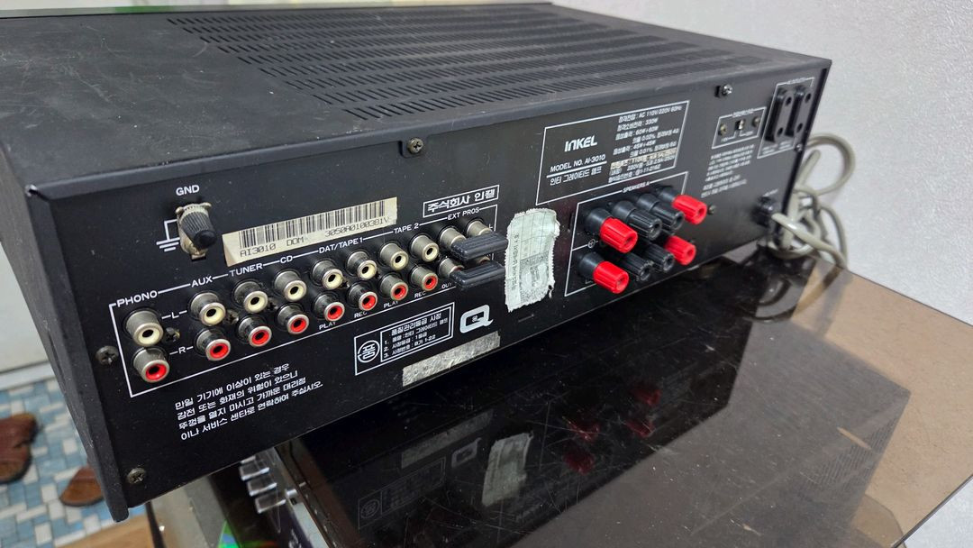 인켈 스테레오 인티앰프 AI-3010 판매합니다 이미지