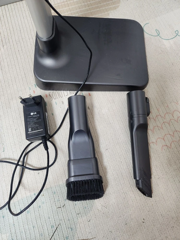 lg 코드제로 a9용 충전기, 거치대, 부가툴 이미지