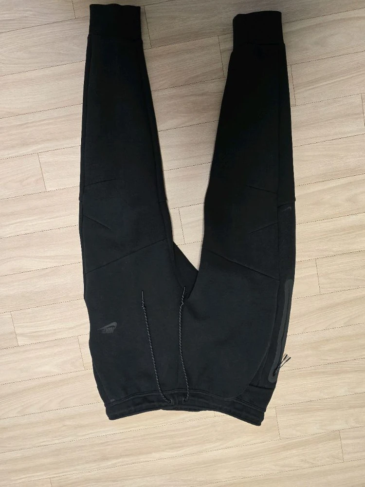 NIKE 최신형 나이키 테크팩 바지 검정 XL - 안심되는 중고거래