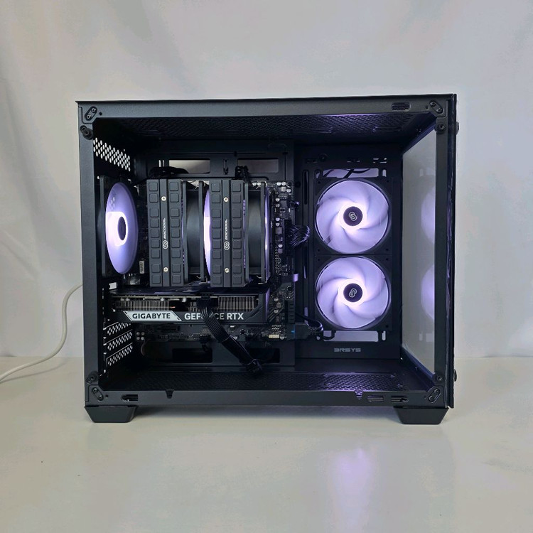 7800X3D 5060Ti 32GB 고사양 게이밍 컴퓨터 이미지