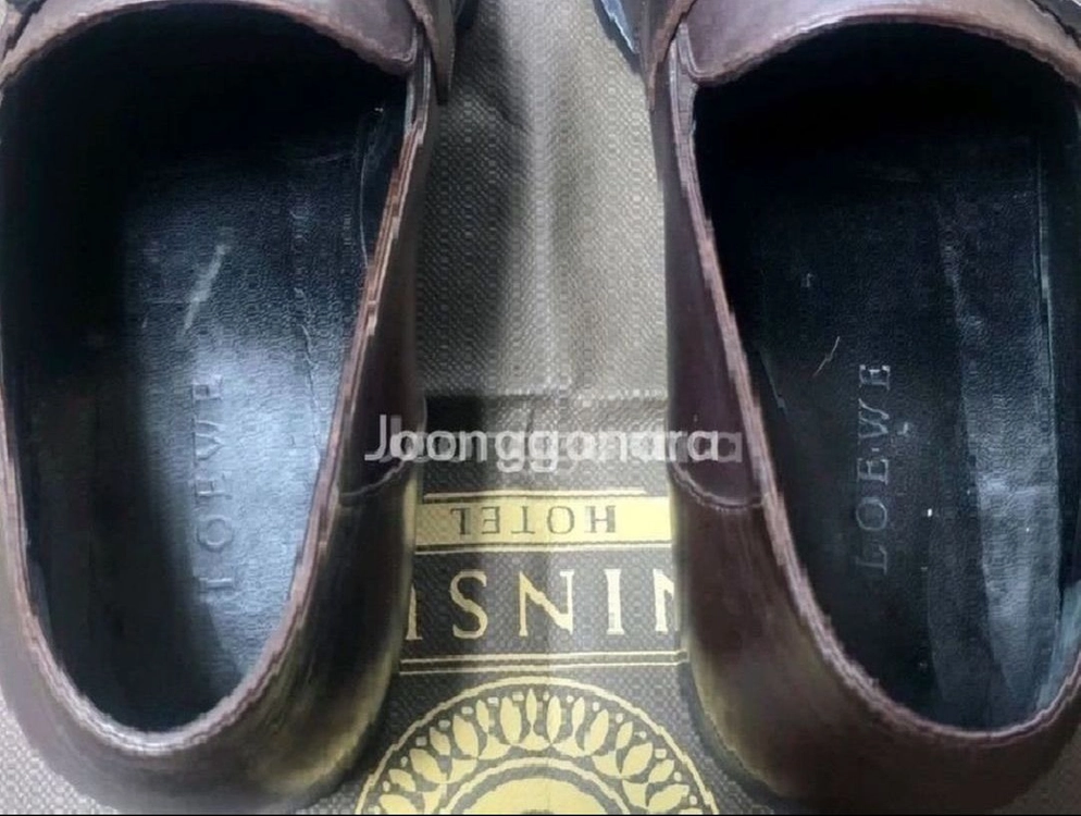 (가격인하) 정품 로에베 LOEWE 스퀘어토 로퍼 / 42 사이즈 / Made in Italy 남성 구두 이미지