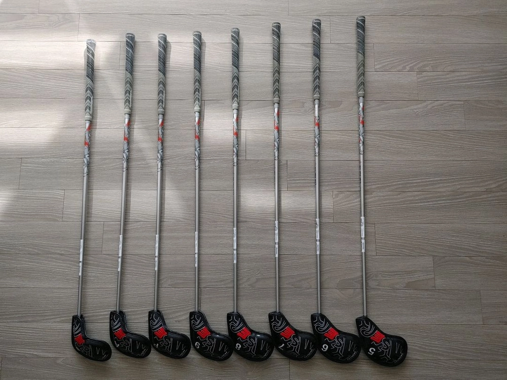 테일러메이드 M6 FUBUKI Flex-R 아이언 세트 이미지