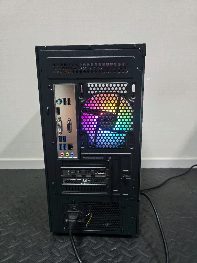 (안산/시흥)라이젠7 5700X, RTX 5060 게이밍 컴퓨터 본체 판매 합니다. 이미지
