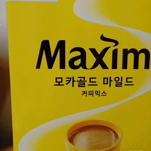 맥심 모카골드 마일드 커피믹스 210개 2박스 54000원에 팝니다 이미지